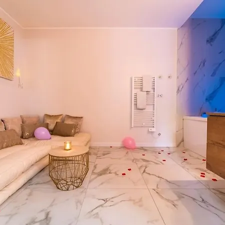 Loveroom Avec Jacuzzi, Instant Detente Nizza