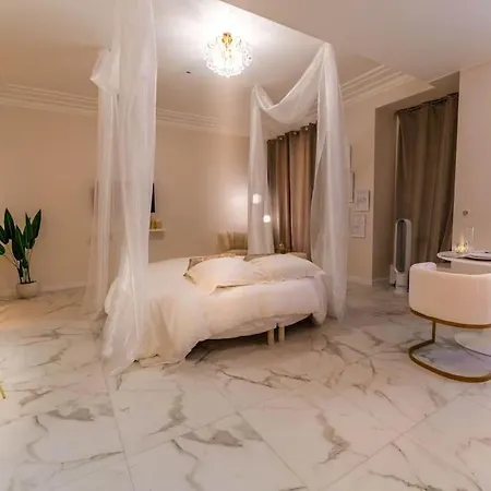Loveroom Avec Jacuzzi, Instant Detente Nizza